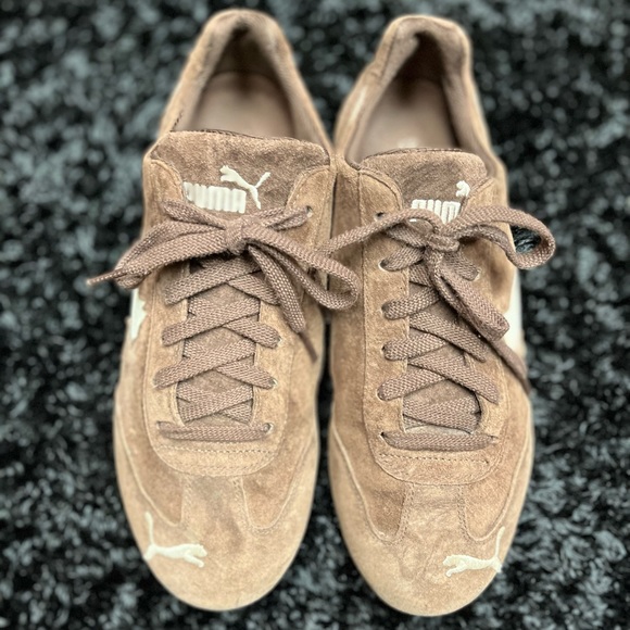 Puma Shoes - VINTAGE OLD SCHOOL WOMENS SIZE 10 PUMA SPEED CAT ATHLETIC SHOES